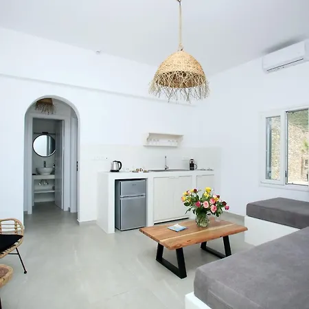 Elia Privileged Andros ανδροσ