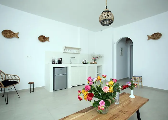 Дом отдыха Elia Privileged Andros ανδροσ *