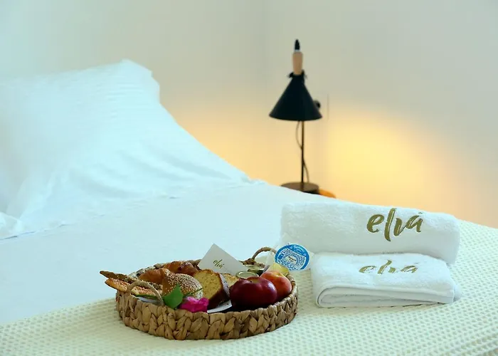 Elia Privileged Andros ανδροσ *