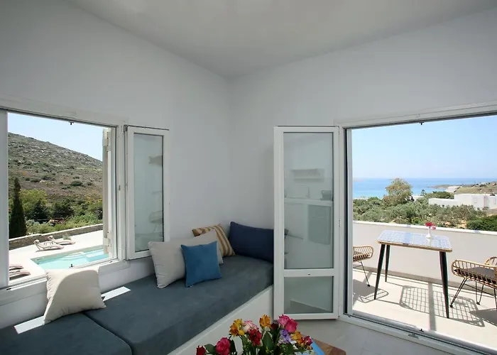 Elia Privileged Andros ανδροσ